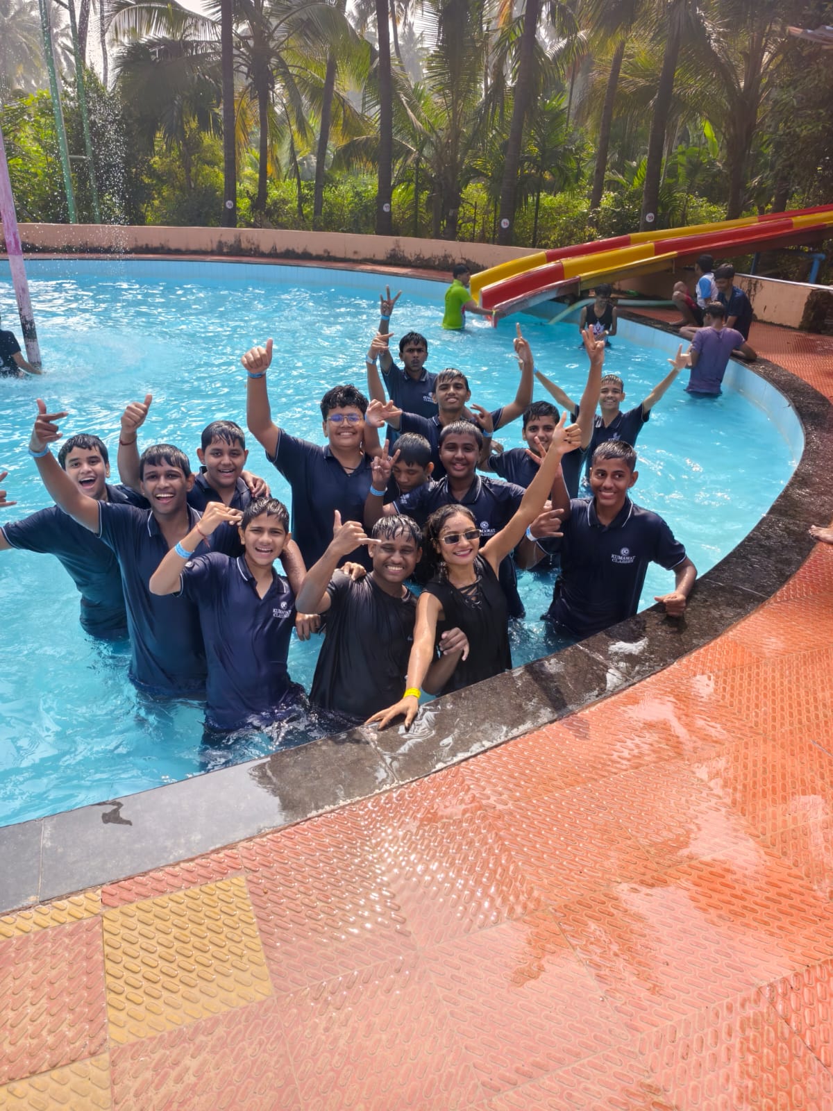 tour